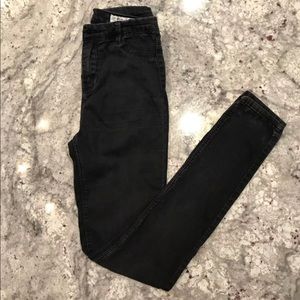 Zara Distressed Black Jegging